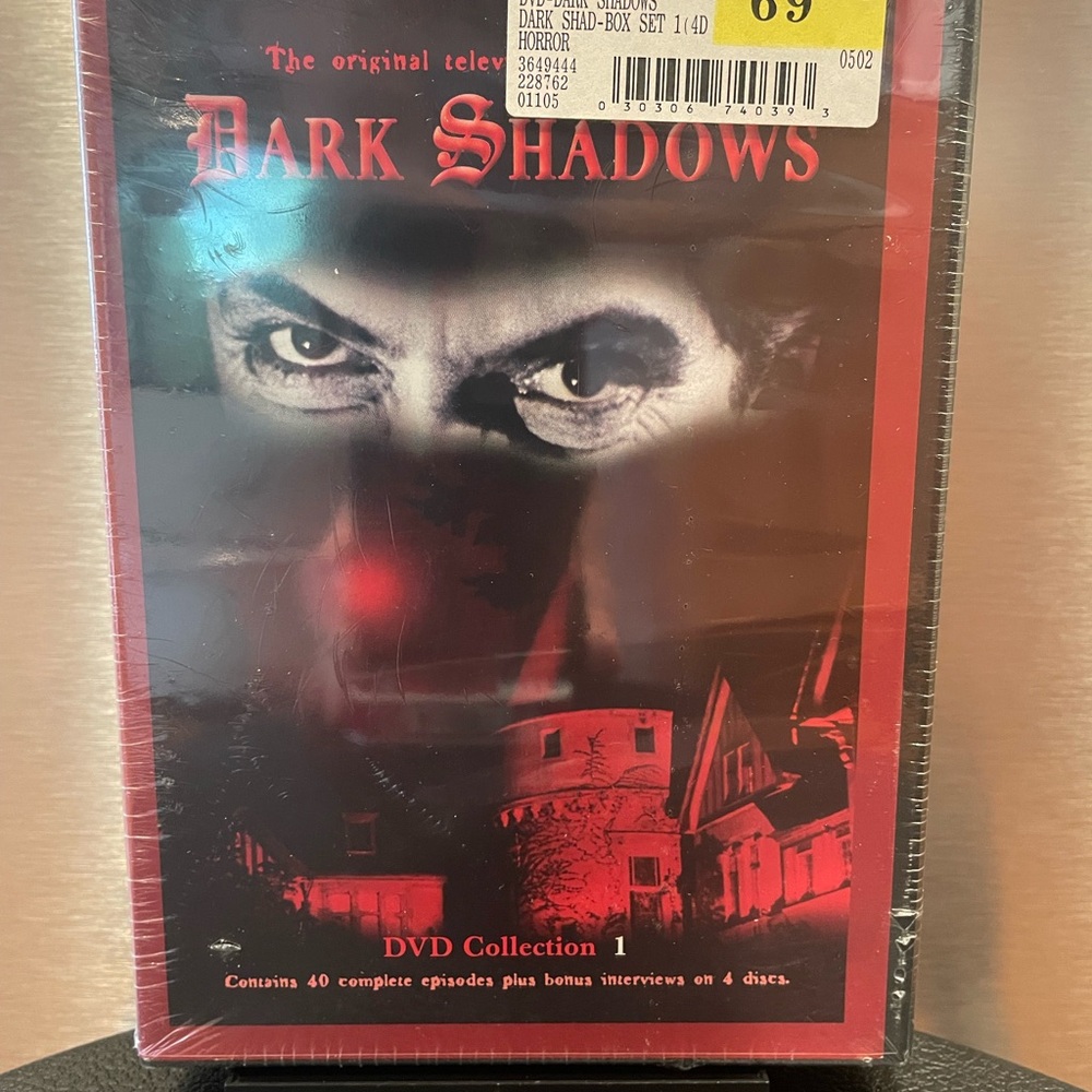 Dark Shadows DVD Collection 1 Still Sealed